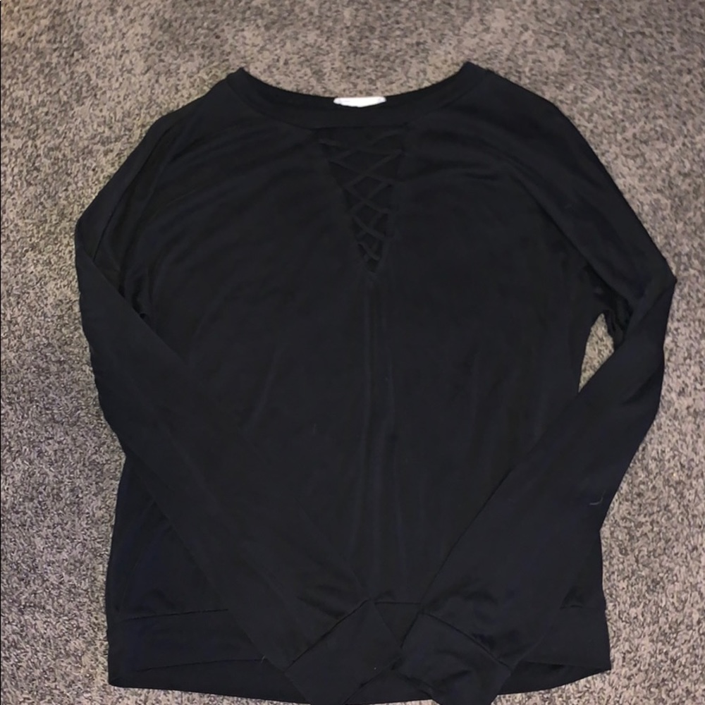Black long sleeve shirt